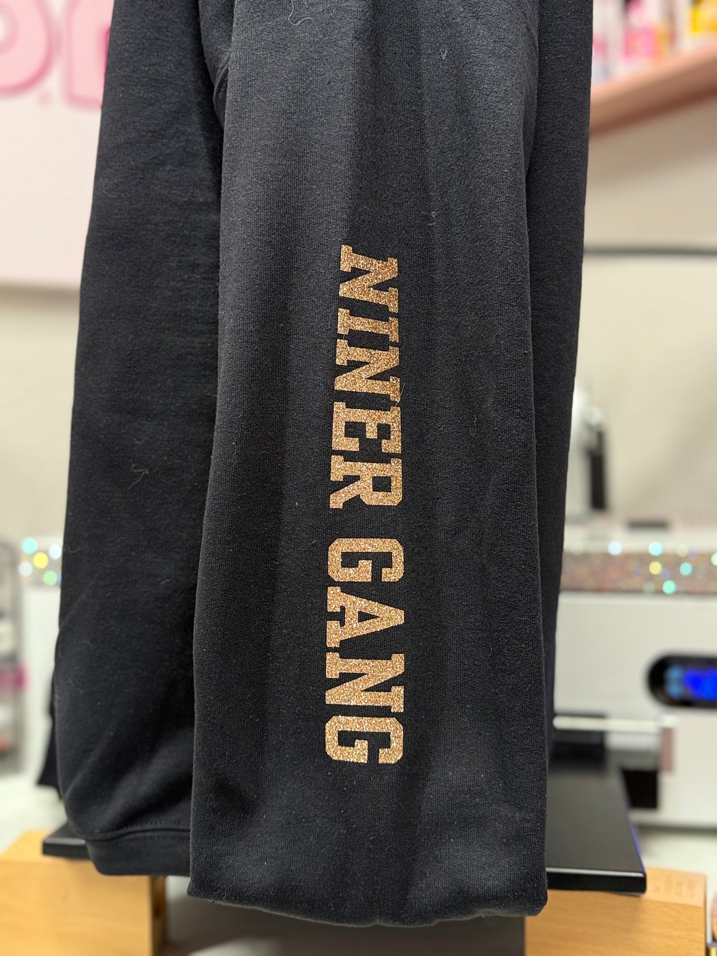 Bang Bang black and gold